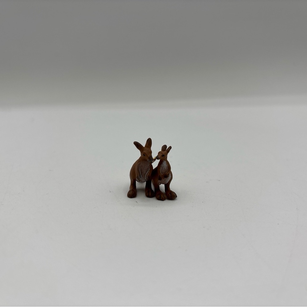 Hallmark Keepsake Ornament 1995 Bouncy Kangaroos Miniature Handcrafted Vintage